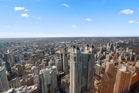 View/Area - 175 E Delaware Pl #8401-02, Chicago, IL 60611 photo 3 of 9