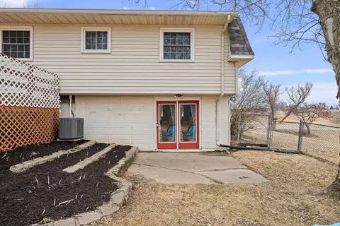 20 Valley Dr, Park View, IA 52748 photo 40