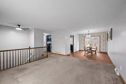 20 Valley Dr, Park View, IA 52748 photo 9