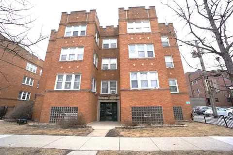 4419 N Whipple St #1A, Chicago, IL 60625