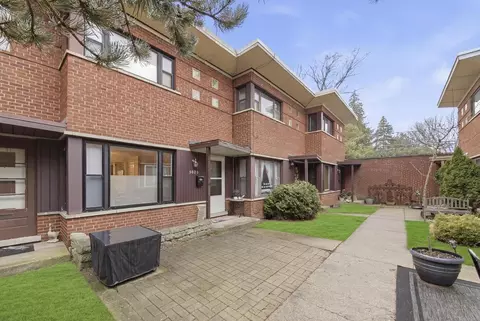 509 12 Ridge Rd, Wilmette, IL 60091