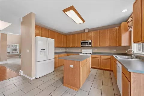 Kitchen - Undisclosed, Cary, IL 60013 photo 2 of 2