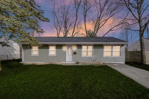 4210 Birchwood Rd, Richton Park, IL 60471