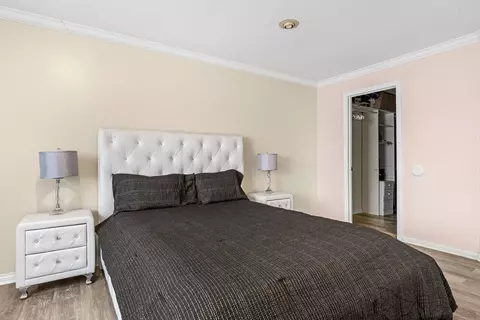 Bedroom - 245 N Mill Rd #9C, Addison, IL 60101 photo 2 of 2