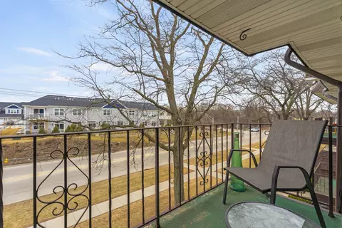 Exterior - 245 N Mill Rd #9C, Addison, IL 60101 photo 1 of 1
