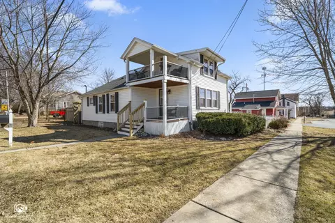 10947 1st St, Mokena, IL 60448