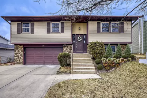 4175 Victoria Dr, Hoffman Estates, IL 60192