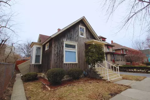 12814 Greenwood Ave, Blue Island, IL 60406