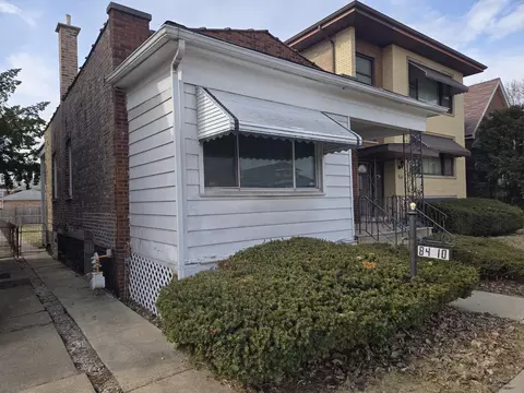 8410 S Marshfield Ave, Chicago, IL 60620