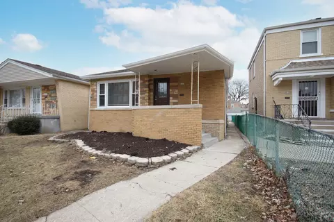 9137 S Justine St, Chicago, IL 60620