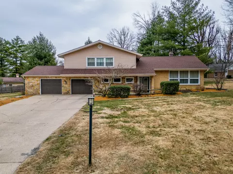 212 Kane Dr, Herrin, IL 62948