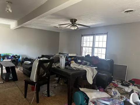 Living - 805 W Helen Ave, Christopher, IL 62822 photo 1 of 3
