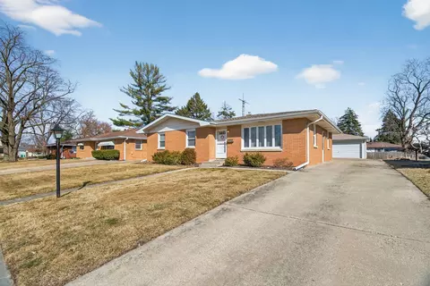 1212 Frederick St, Joliet, IL 60435