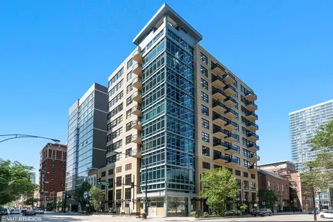 101 W Superior St #905, Chicago, IL 60654