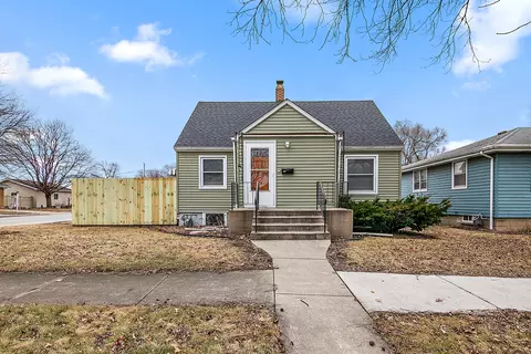 212 S Blaine Ave, Bradley, IL 60915