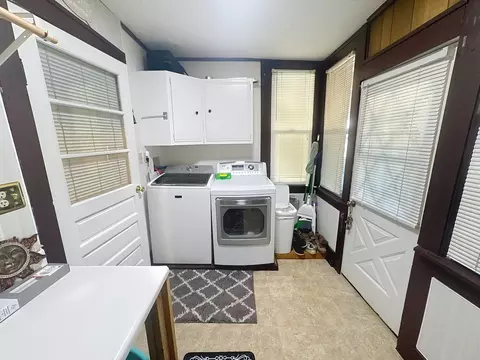 Other - 527 19th Ave, Moline, IL 61265 photo 3 of 5