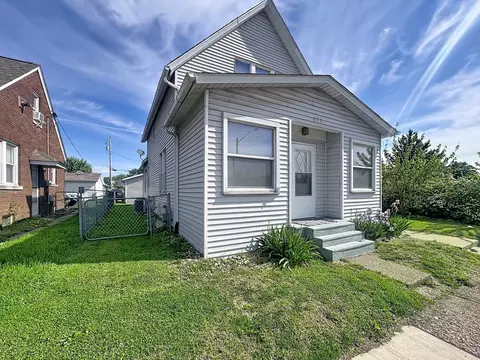 Other - 527 19th Ave, Moline, IL 61265 photo 1 of 5
