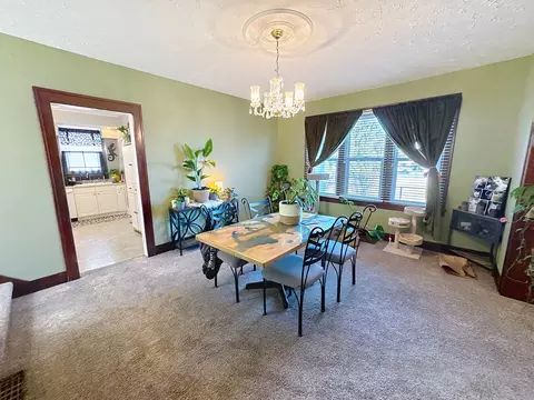 Dining - 527 19th Ave, Moline, IL 61265 photo 2 of 2