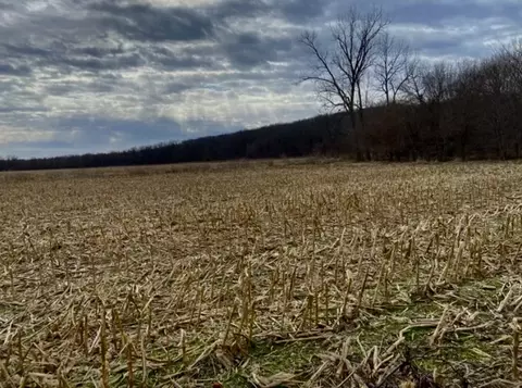 1489 E 2723rd Ln, Clayton, IL 62324