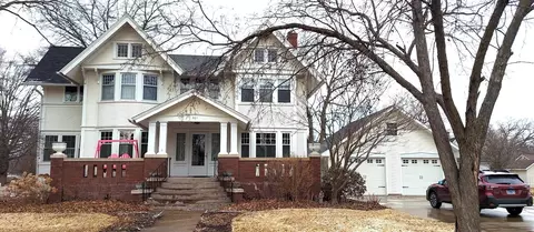 301 N Main St, Alexis, IL 61412