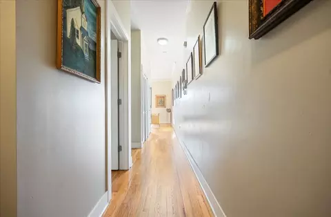 Entry Way - 207 E 31st St #2G, Chicago, IL 60616 photo 1 of 1