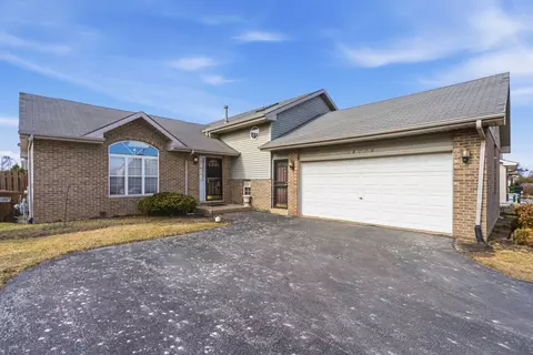 18710 Walnut Ave, Country Club Hills, IL 60478