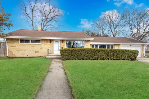 2308 Salem Blvd, Zion, IL 60099