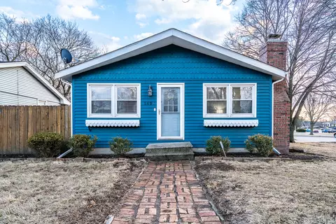 Exterior - 1607 Hovey Ave, Normal, IL 61761 photo 4 of 7