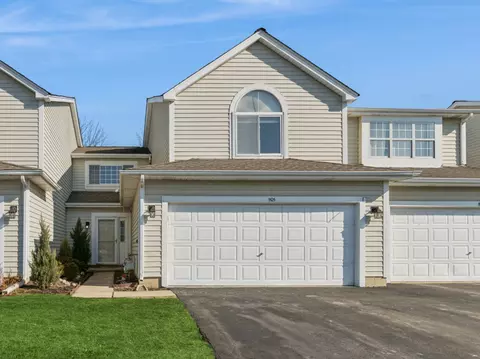 1105 Longford Rd, Bartlett, IL 60103