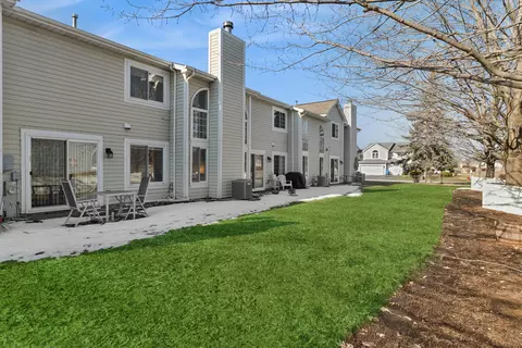 Exterior - 1105 Longford Rd, Bartlett, IL 60103 photo 3 of 3