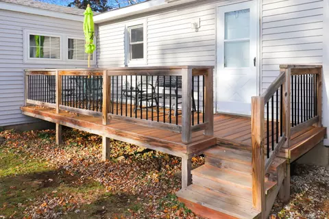 Exterior - 3013 Emily Ln, Mchenry, IL 60051 photo 3 of 7