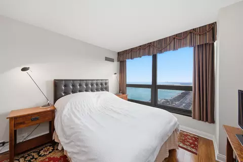 Bedroom - 360 E Randolph St #2902, Chicago, IL 60601 photo 2 of 4