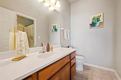 Bath - Undisclosed, Plano, IL 60545 photo 3 of 4