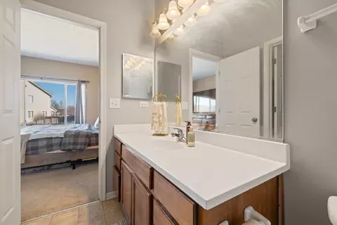 Bath - Undisclosed, Plano, IL 60545 photo 4 of 4