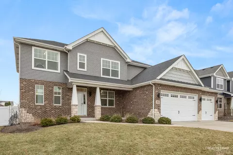 15911 Crimson Dr, Lockport, IL 60441