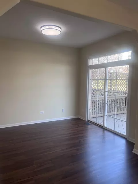 547 Goodwin Dr, Bolingbrook, IL 60440 photo 9