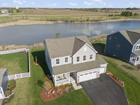 306 Atkinson Dr, Sugar Grove, IL 60554