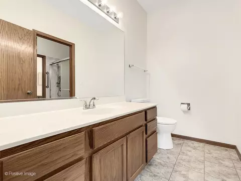 Bath - 22201 W Ocala Ct, Plainfield, IL 60544 photo 1 of 3