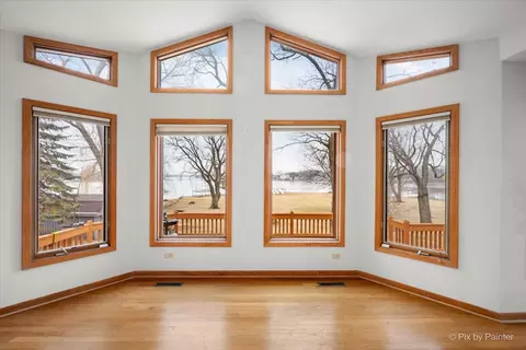 Living - 532 Circle Dr, Fox Lake, IL 60020 photo 3 of 3