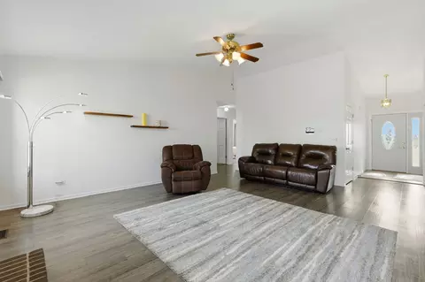 Other - 3412 Harbor Ridge Dr, Zion, IL 60099 photo 2 of 15