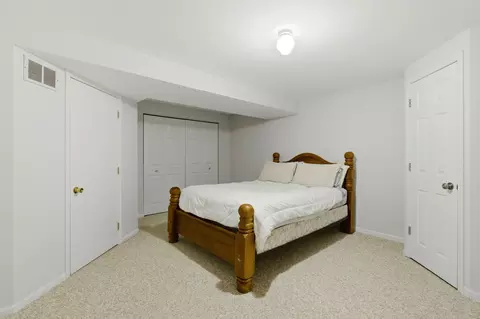 Bedroom - 3412 Harbor Ridge Dr, Zion, IL 60099 photo 6 of 7