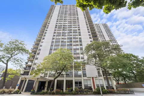 1355 N Sandburg Ter #2801, Chicago, IL 60610