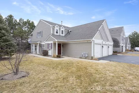 2204 Waterleaf Ct #104, Naperville, IL 60564