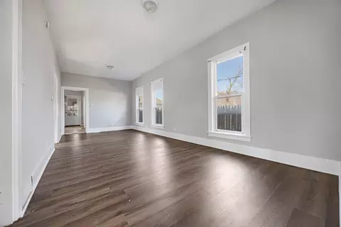 Living - 464 Prospect St, Elgin, IL 60120 photo 1 of 2