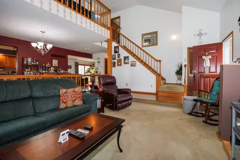 1304 S Hershey Rd, Bloomington, IL 61704 photo 7