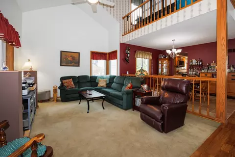 1304 S Hershey Rd, Bloomington, IL 61704 photo 4