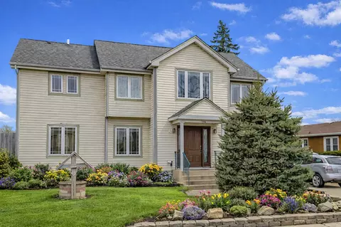 7842 Blazer Ave, Justice, IL 60458