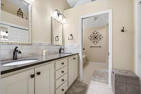 Bath - 1908 Deer Cove Cc Ct, Normal, IL 61761 photo 1 of 6