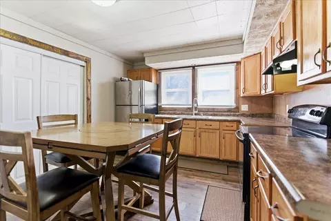 Kitchen - 301 N 2nd Ave, Chenoa, IL 61726 photo 2 of 3