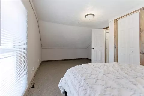 Bedroom - 301 N 2nd Ave, Chenoa, IL 61726 photo 4 of 6